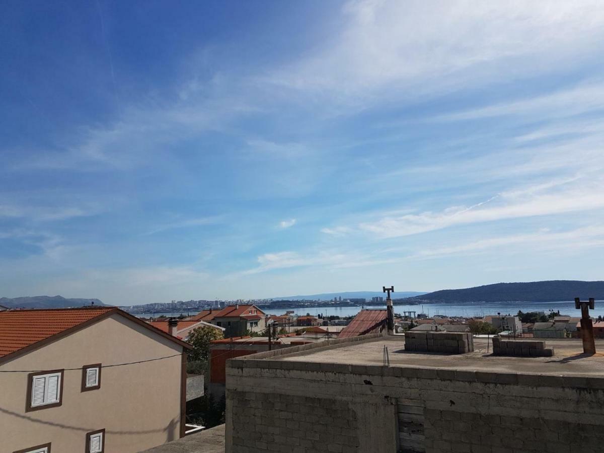 Apartment Dijana Kaštela エクステリア 写真