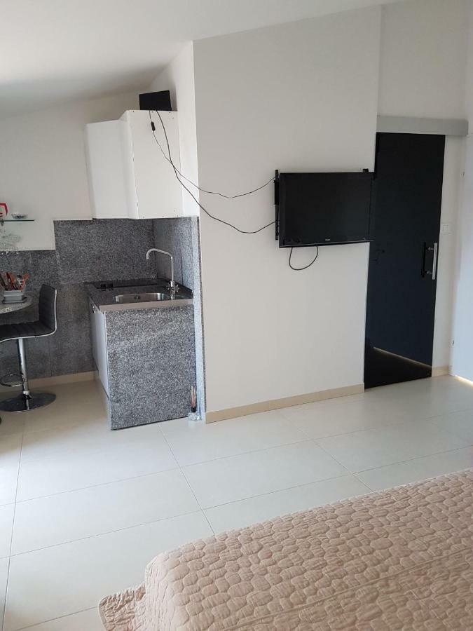 Apartment Dijana Kaštela エクステリア 写真